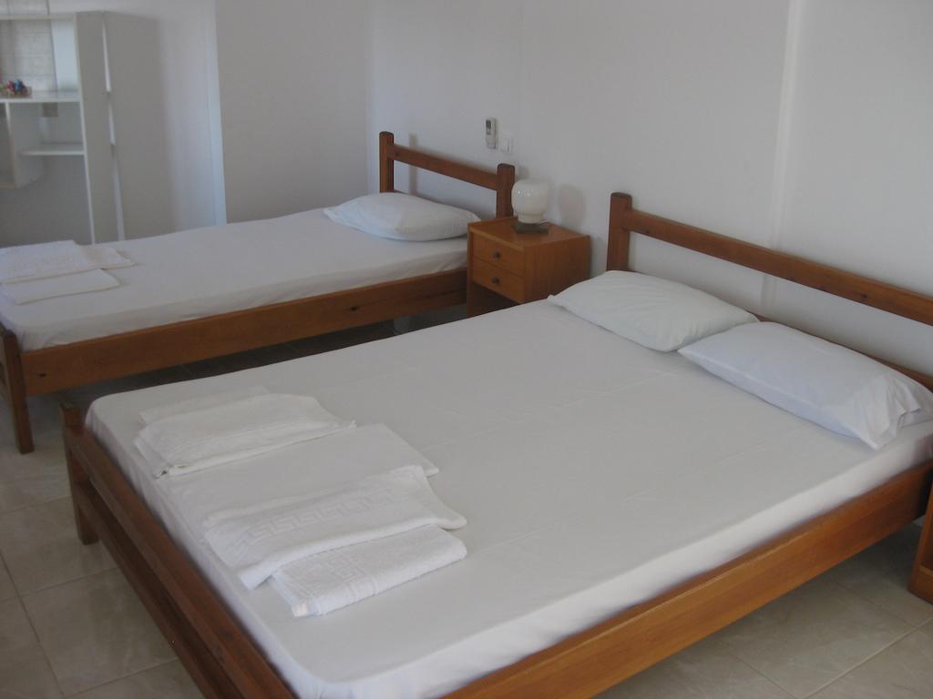 Maravelias House Hotel Archangelos  Kamer foto