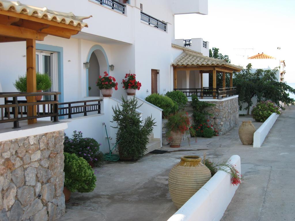 Maravelias House Hotel Archangelos  Buitenkant foto