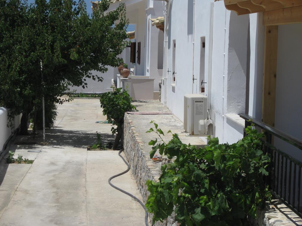 Maravelias House Hotel Archangelos  Buitenkant foto
