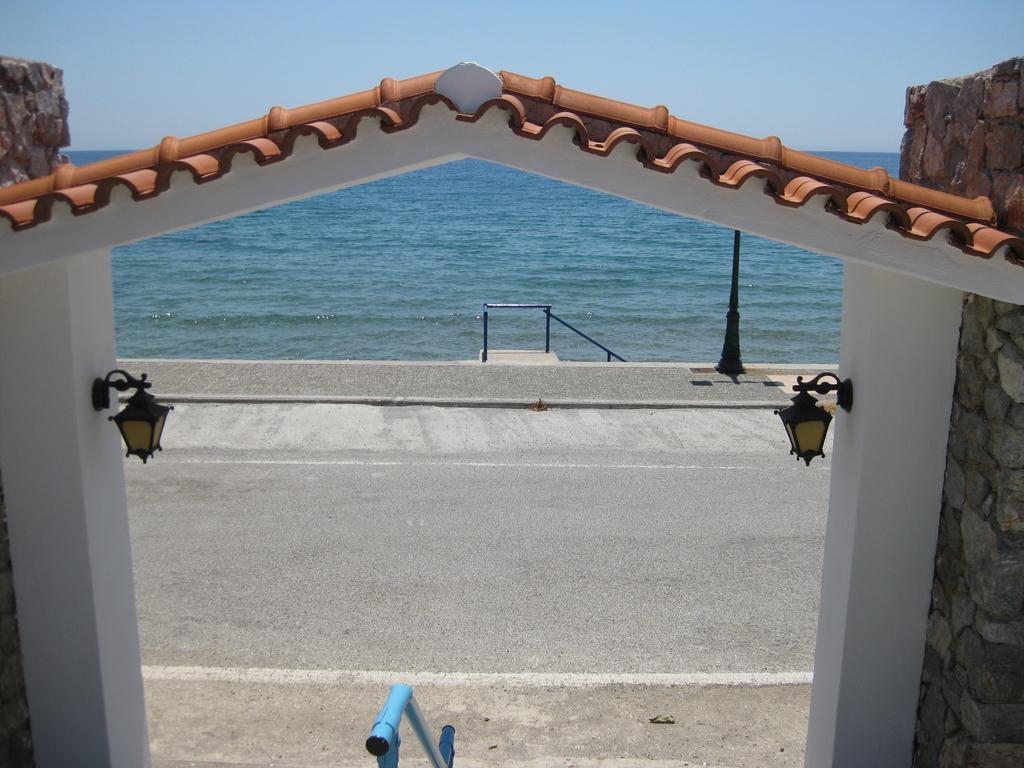 Maravelias House Hotel Archangelos  Buitenkant foto