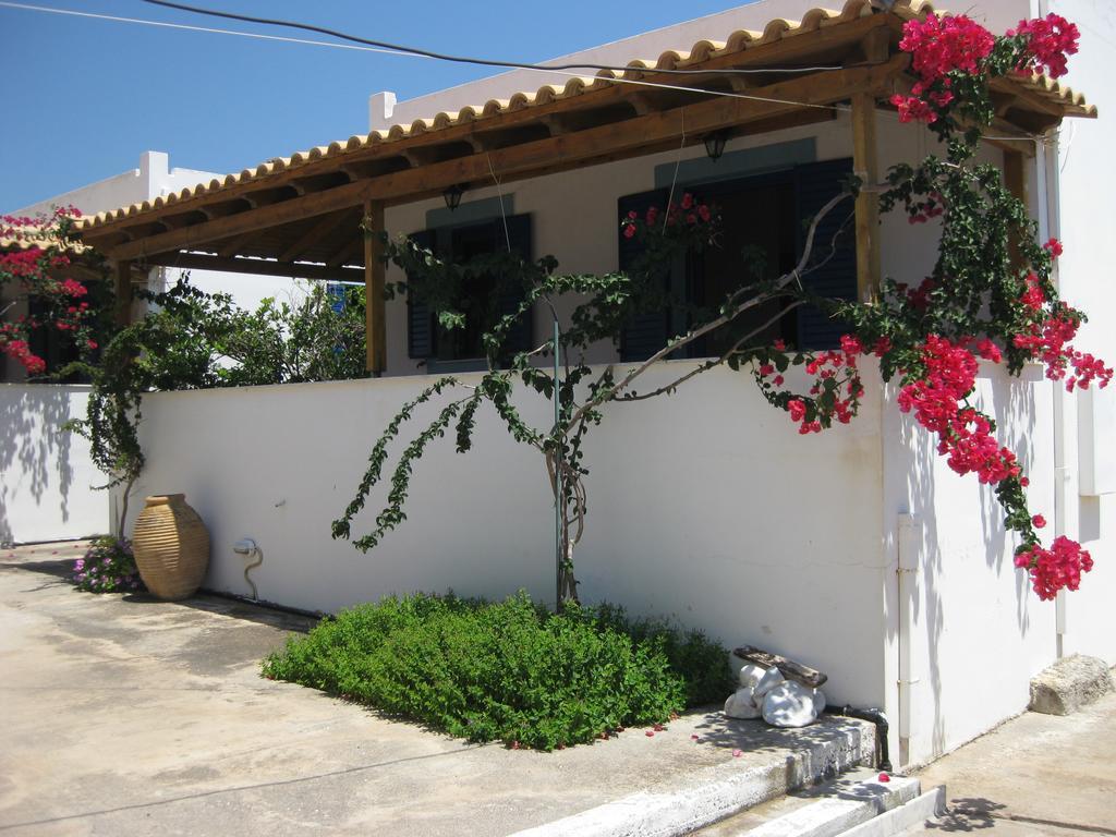 Maravelias House Hotel Archangelos  Buitenkant foto